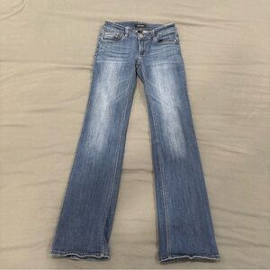 Women’s Boot-Cut Jeans in Faded Blue Wash